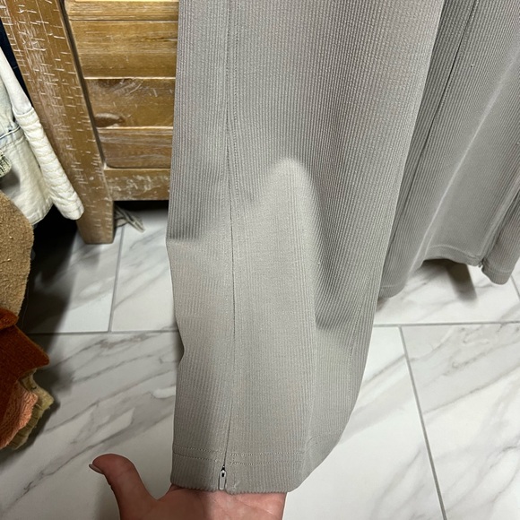 Lululemon Ribbed Softstreme Pants - Picture 5 of 8